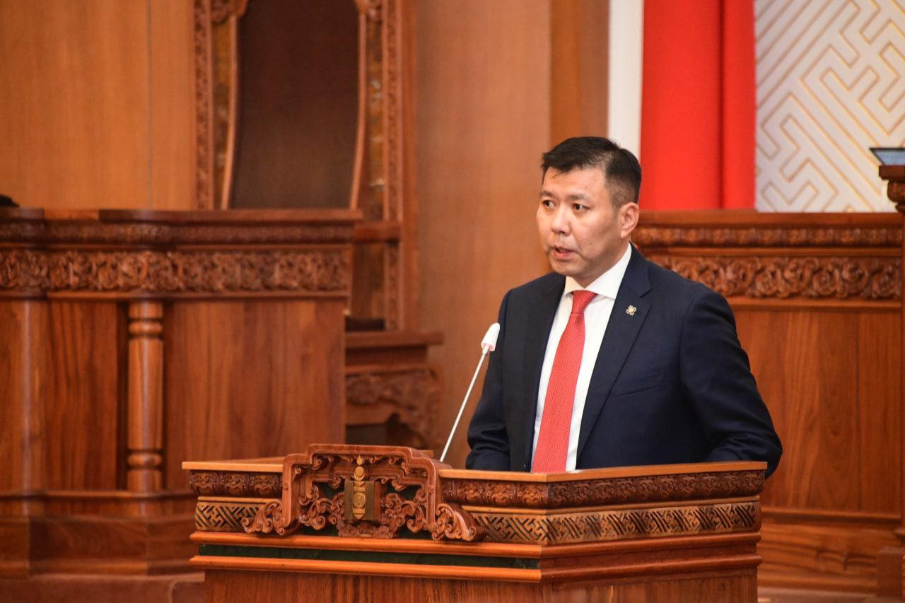 ХЗДХ-ийн сайд Б.Энхбаяр 